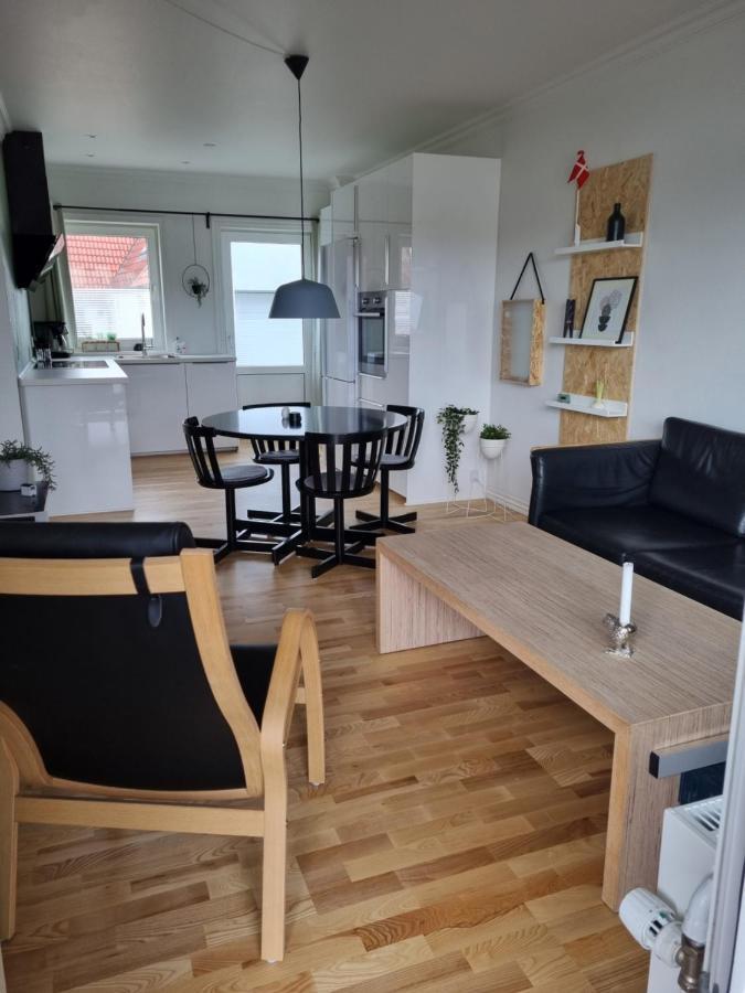Lokken Centrum Ferielejlighed-Apartment 4E エクステリア 写真
